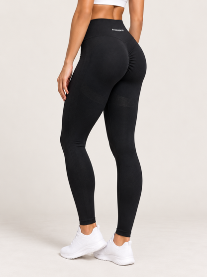Minimal Black