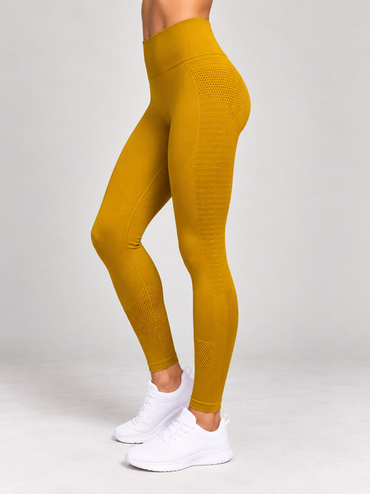 Performance Yellow MEDIUM